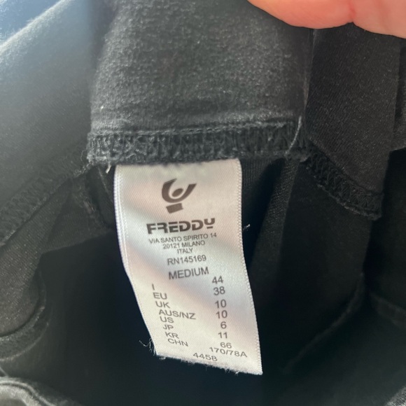 Freddy High Rise Black Jeans - Picture 4 of 4